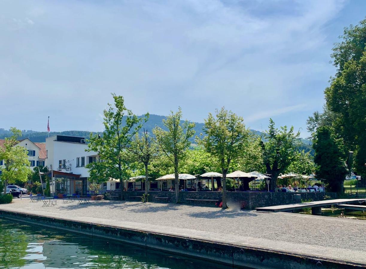 Hotel Restaurant Schiff Pfäffikon Exteriör bild